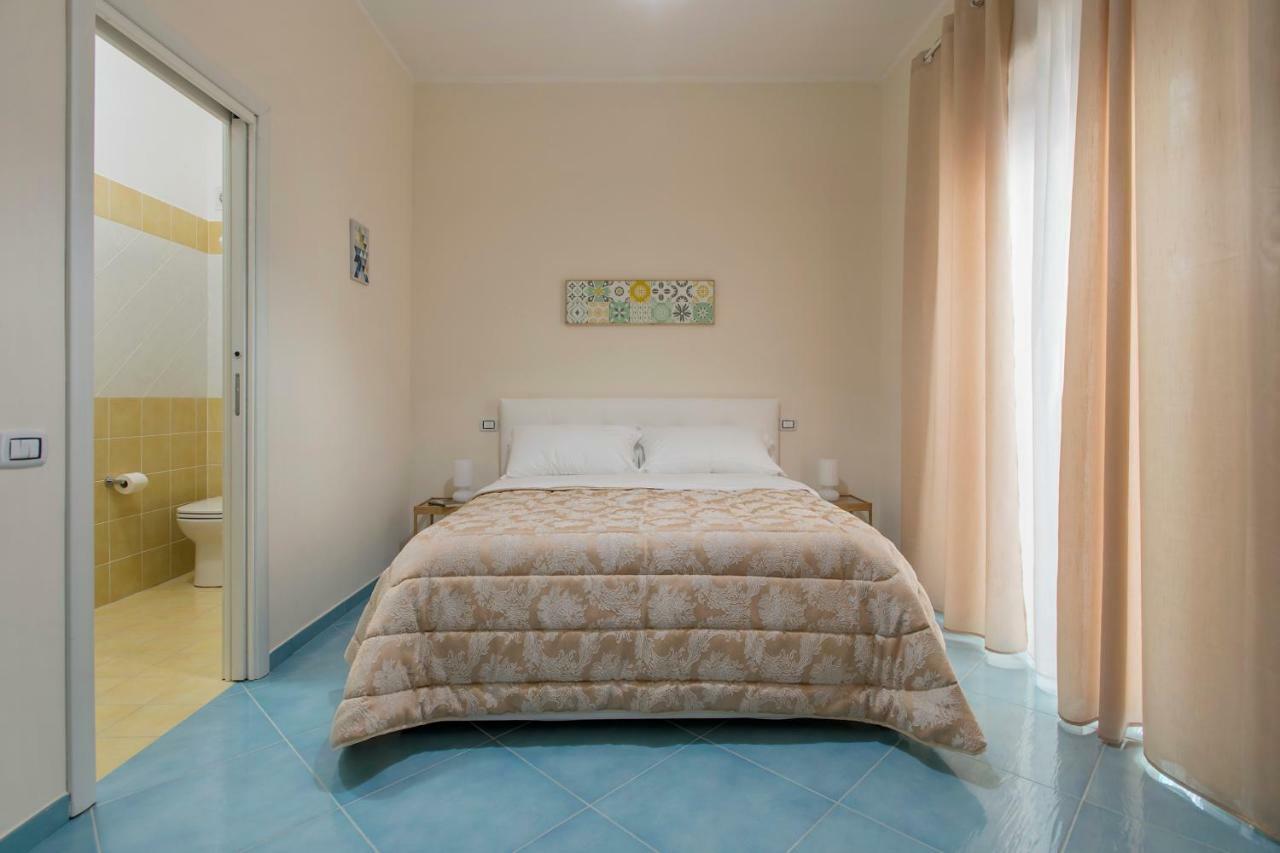 Bed and Breakfast Ad Maiora Salerno Zewnętrze zdjęcie